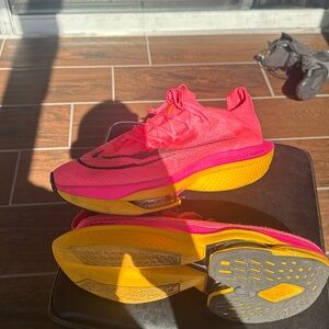 Nike air zoom tempos! Very stylish